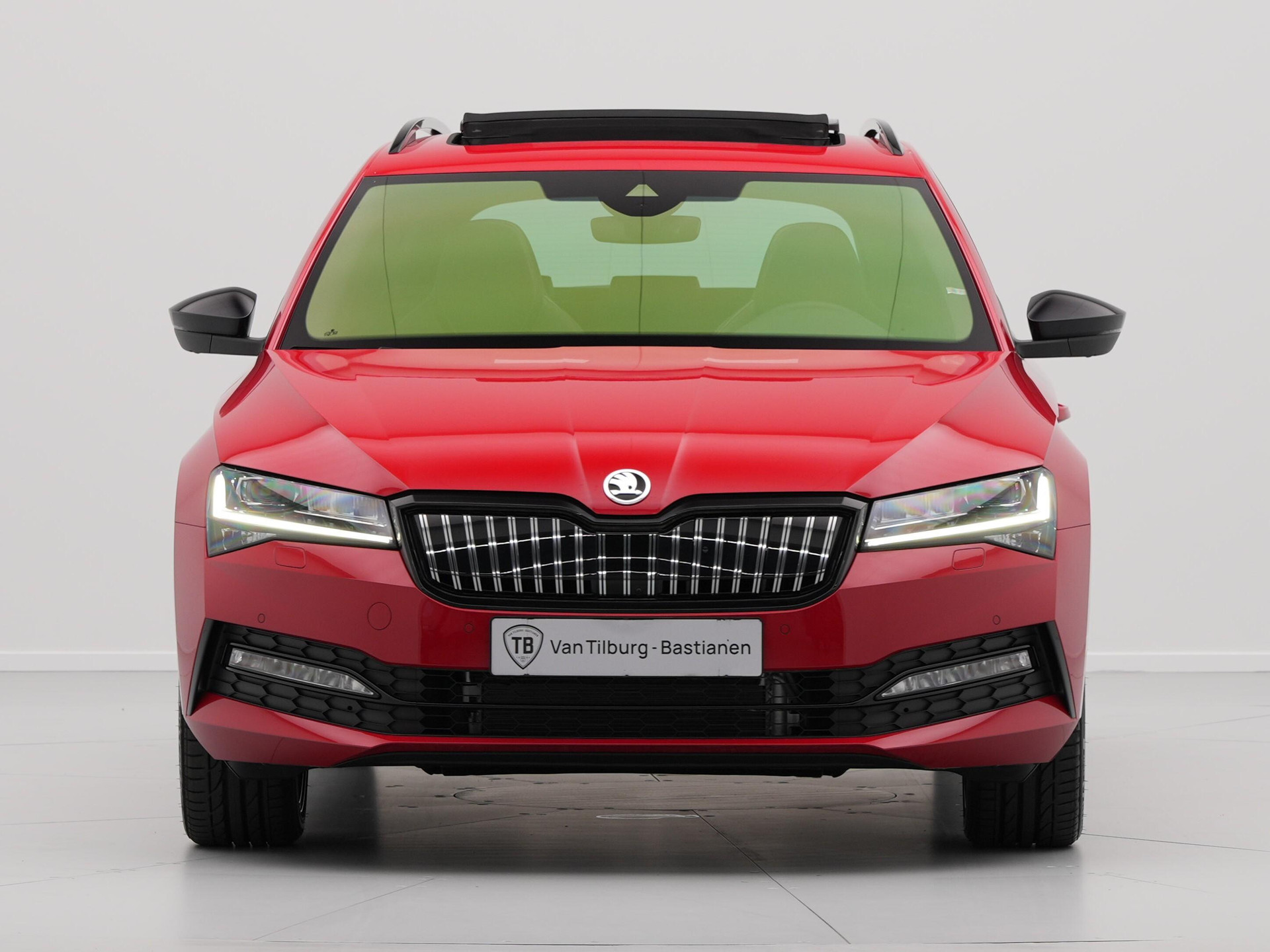 Škoda - Superb Combi 1.4 TSI PHEV 218 6DSG Sportline Business - 2024