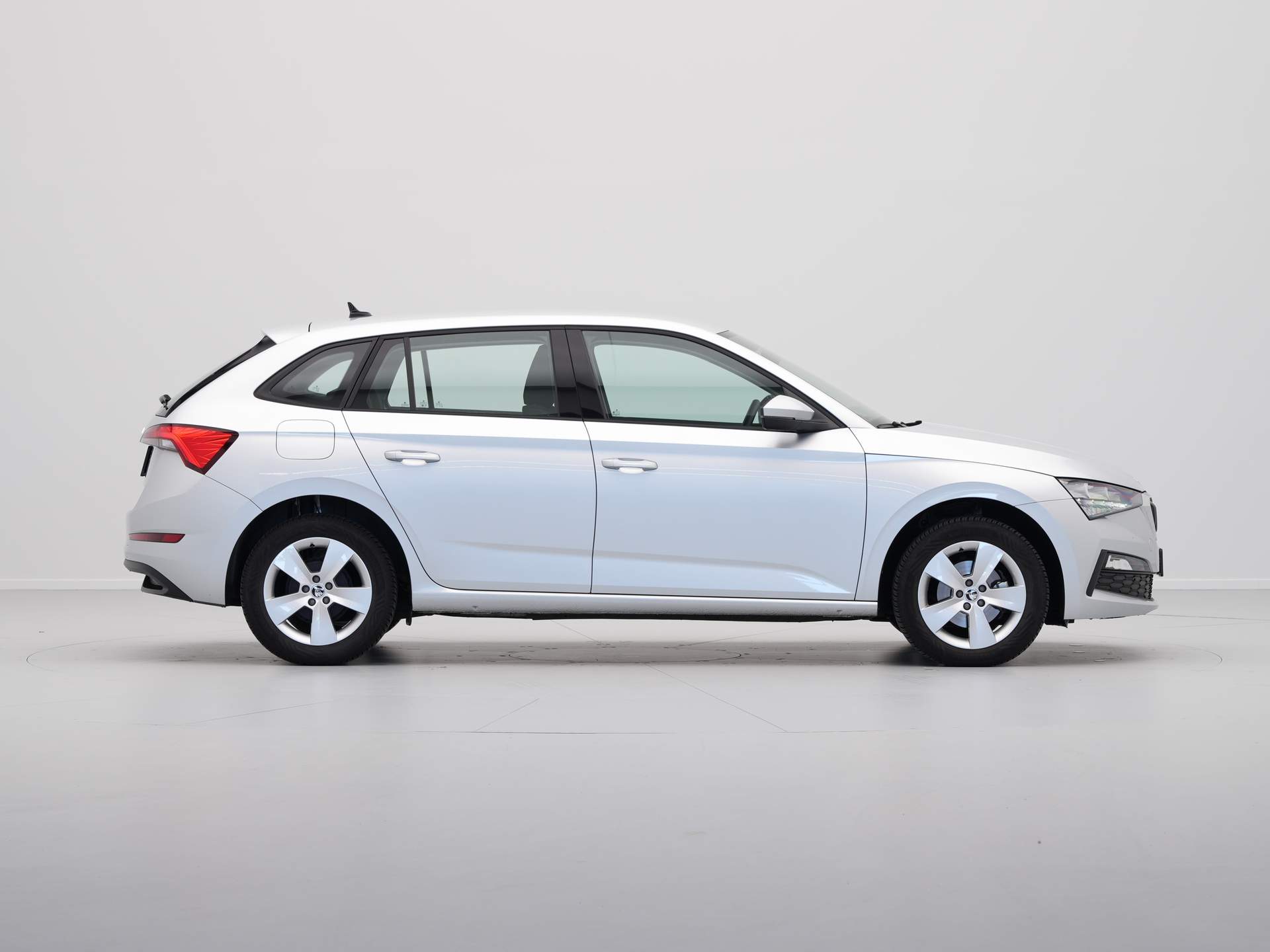 Škoda - Scala 1.0 TSI 111pk Ambition - 2023