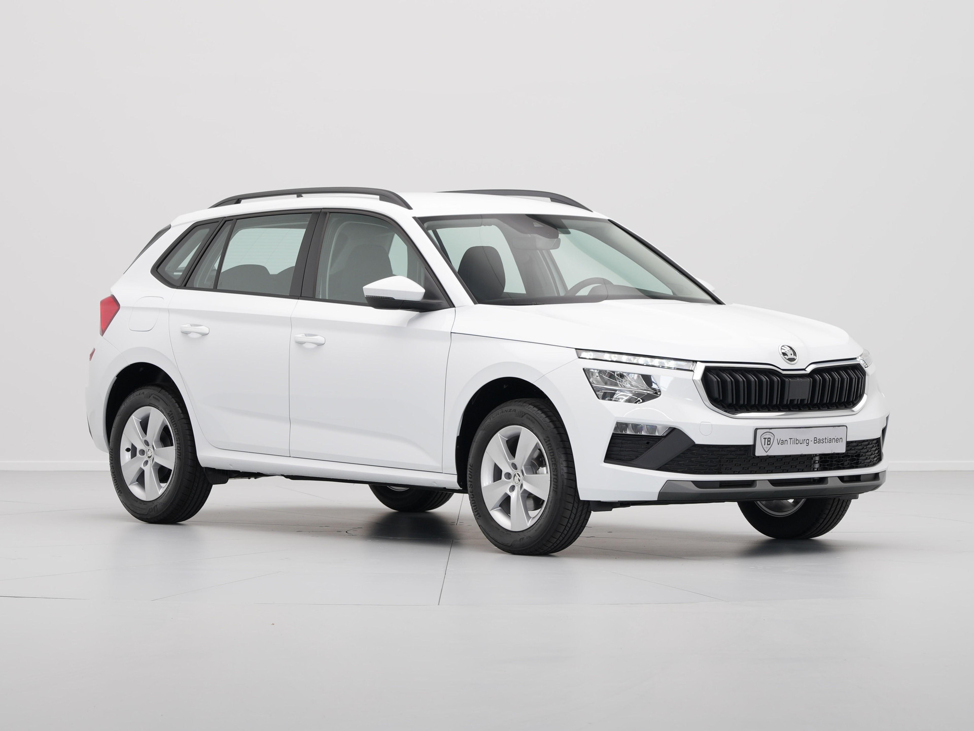 Škoda - Kamiq 1.0 TSI Greentech 115 6MT Selection - 2024