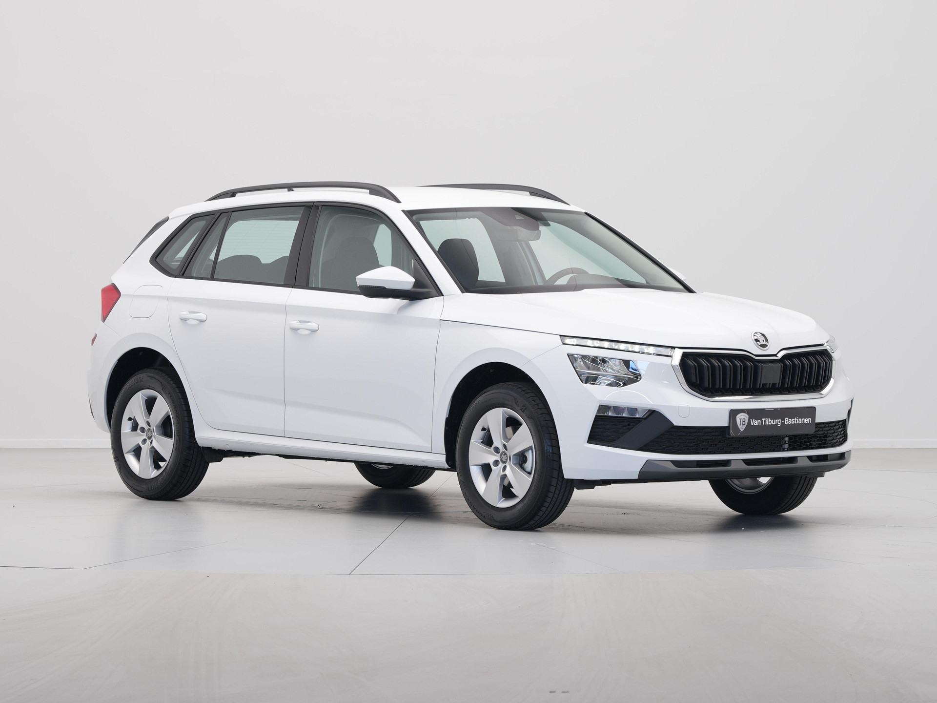 Škoda - Kamiq 1.0 TSI Greentech 115 6MT Selection - 2025